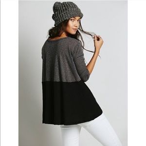 We the Free Black & Gray Color Block Thermal